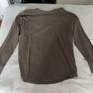 Alphalete District Long Sleeve Tee